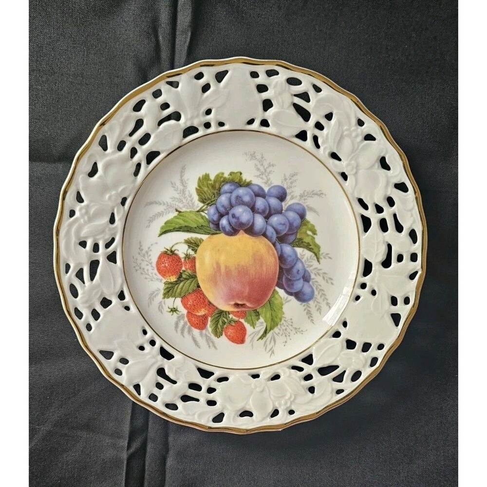 Vintage Mitterteich Bavarian Tea Cup Saucer Plate With Gold Trim